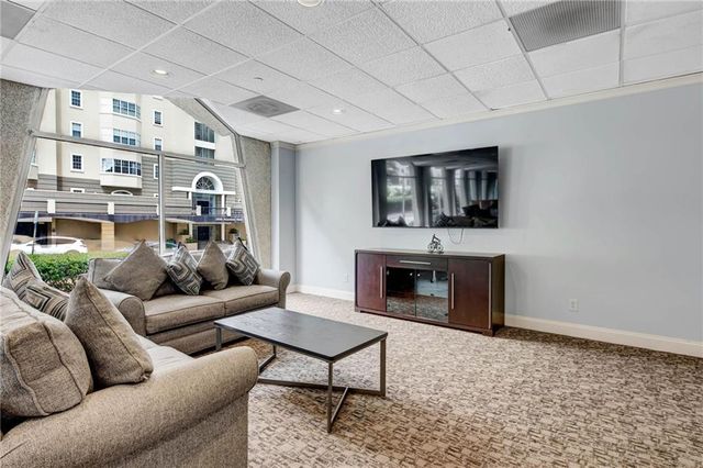 2479 Peachtree Road APT 1716, Atlanta, GA 30305