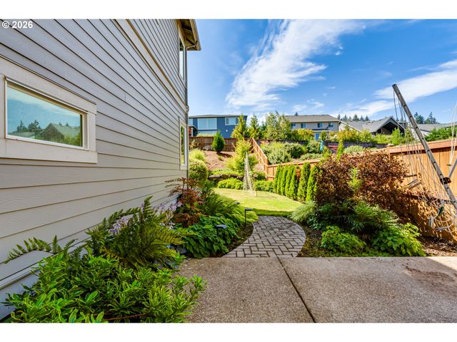 3595 MOUNTAIN QUAIL Ln, Eugene, OR 97405