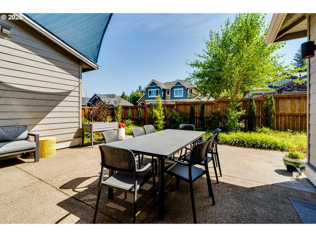 3595 MOUNTAIN QUAIL Ln, Eugene, OR 97405