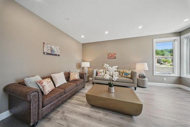 3 Giada Lane 1, Middletown, NY 10940