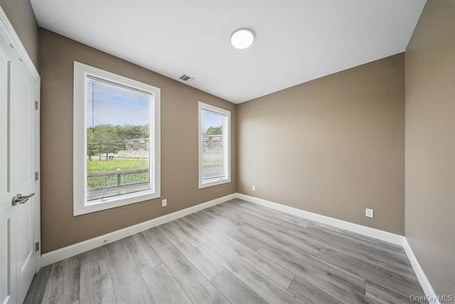 3 Giada Lane 1, Middletown, NY 10940