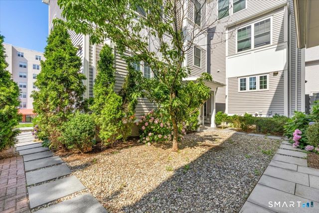 175 West Avenue 8, Stamford, CT 06902