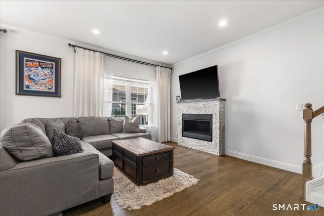 175 West Avenue 8, Stamford, CT 06902
