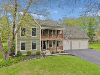 299 Concord Square, Gurnee, IL 60031