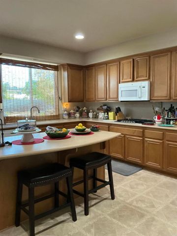 10328 Chase CreeK Lane, Lakeside, CA 92040