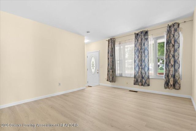 3613 Churchill Avenue, Lansing, MI 48911