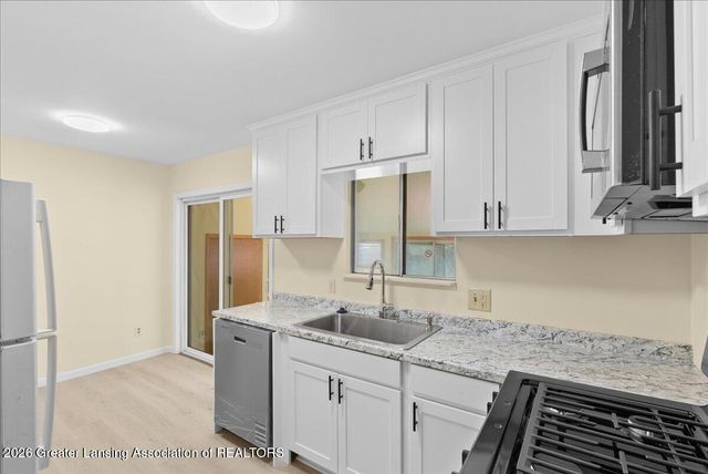 3613 Churchill Avenue, Lansing, MI 48911
