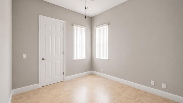 2224 NE 2ND Street, Pompano Beach, FL 33062