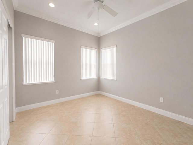 2224 NE 2ND Street, Pompano Beach, FL 33062