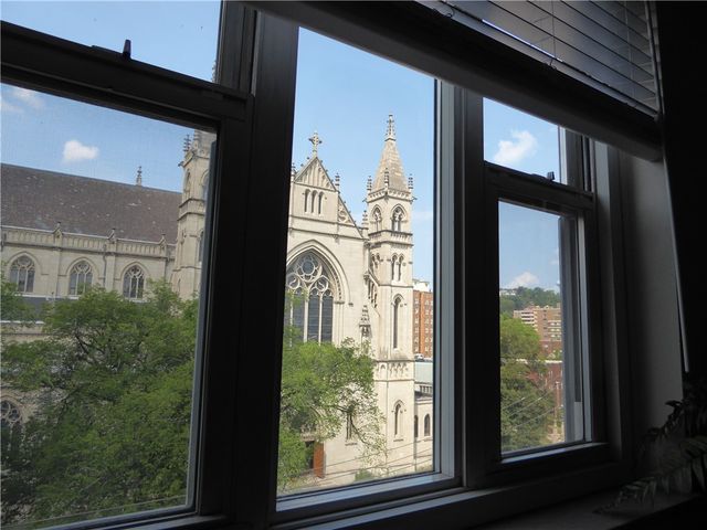 4601 Fifth Ave 623, Oakland, PA 15213