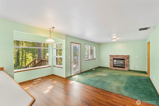 9230 Withers Place NW, Bremerton, WA 98311