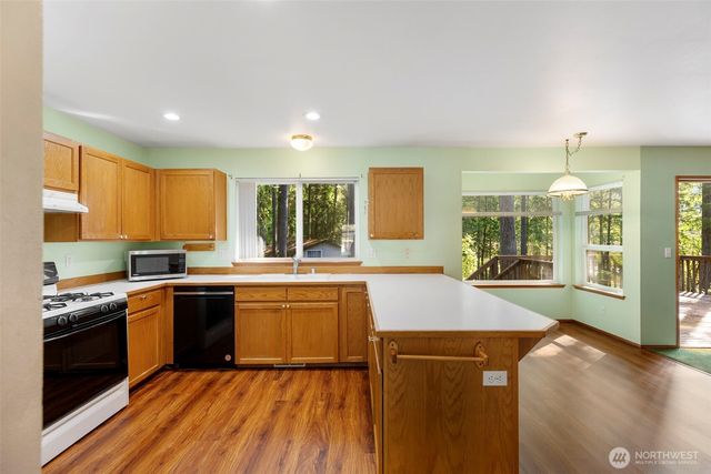 9230 Withers Place NW, Bremerton, WA 98311