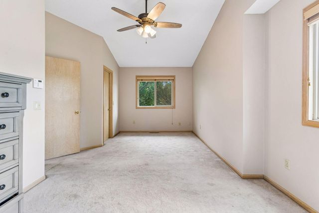 5023 Helena Road N, Oakdale, MN 55128