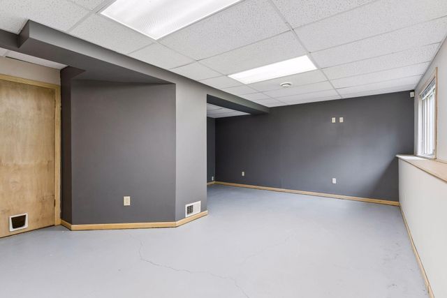 5023 Helena Road N, Oakdale, MN 55128