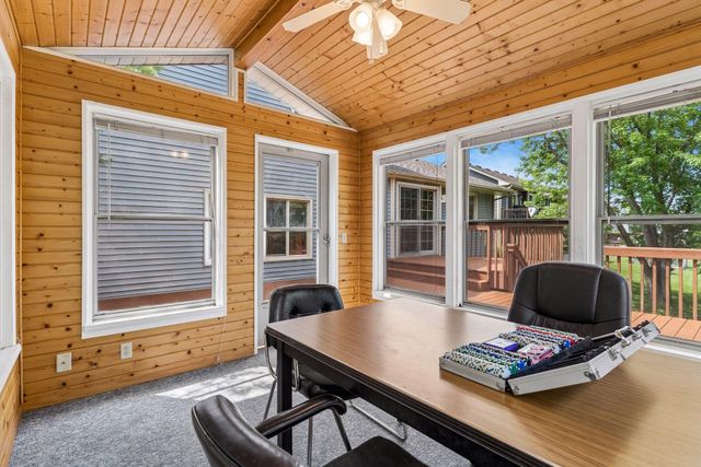5023 Helena Road N, Oakdale, MN 55128