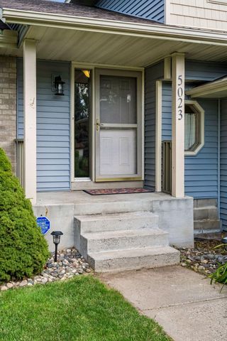 5023 Helena Road N, Oakdale, MN 55128