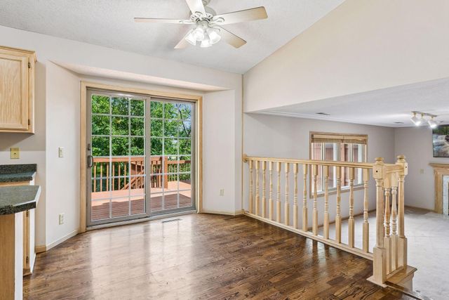 5023 Helena Road N, Oakdale, MN 55128