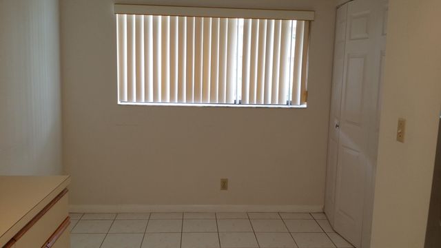 4725 Lucerne Lakes Boulevard E 106, Greenacres, FL 33467