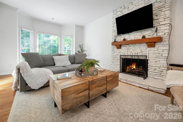 902 Hoke Trail, Cramerton, NC 28032