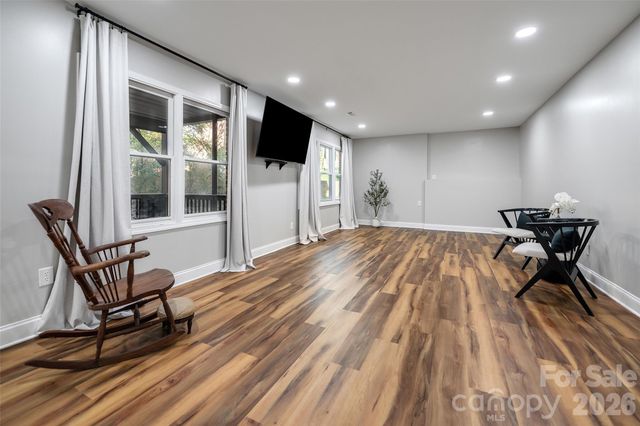 902 Hoke Trail, Cramerton, NC 28032