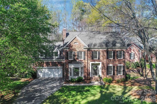 902 Hoke Trail, Cramerton, NC 28032