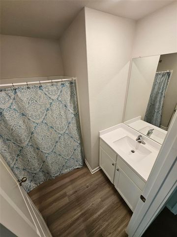 16109 Sugar Falls Drive, Conroe, TX 77303