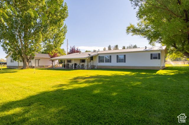 19025 N 8750 E, Mt Pleasant, UT 84647