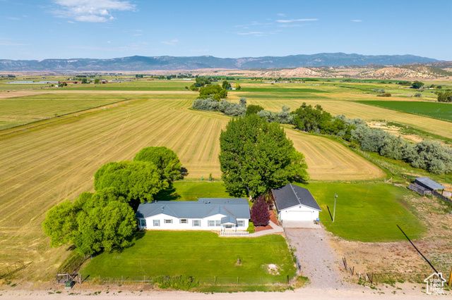 19025 N 8750 E, Mt Pleasant, UT 84647