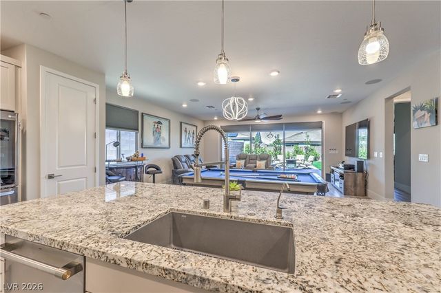 9584 SARD Lane, Las Vegas, NV 89143