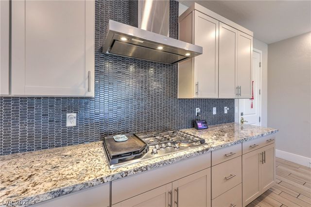 9584 SARD Lane, Las Vegas, NV 89143