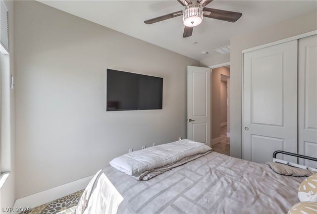 9584 SARD Lane, Las Vegas, NV 89143