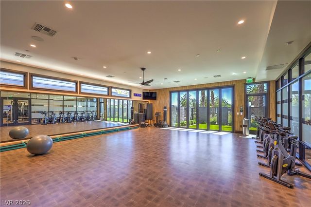 9584 SARD Lane, Las Vegas, NV 89143