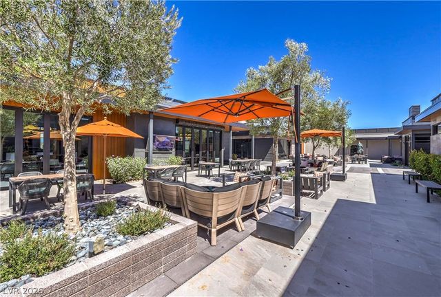 9584 SARD Lane, Las Vegas, NV 89143