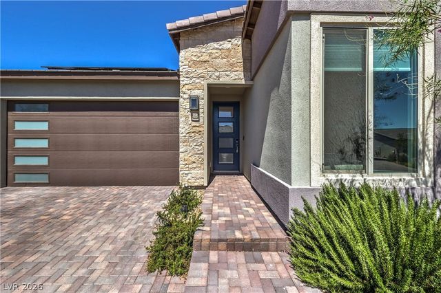 9584 SARD Lane, Las Vegas, NV 89143