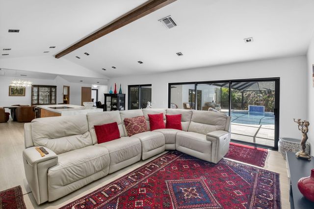 2200 SW 36th Terrace, Delray Beach, FL 33445