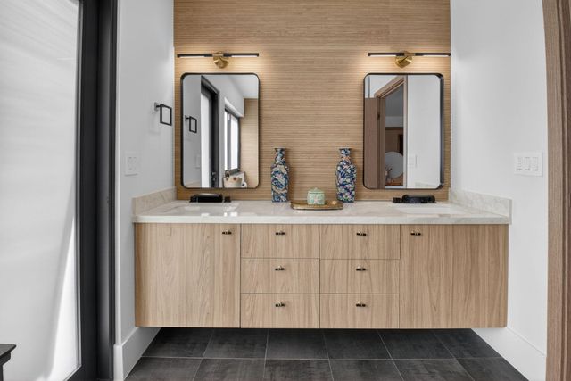 2200 SW 36th Terrace, Delray Beach, FL 33445