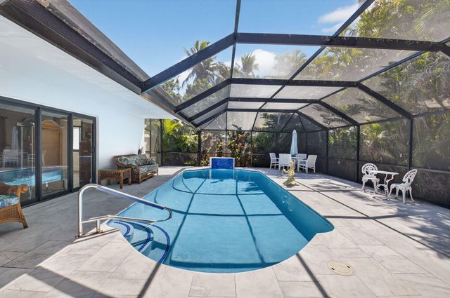 2200 SW 36th Terrace, Delray Beach, FL 33445