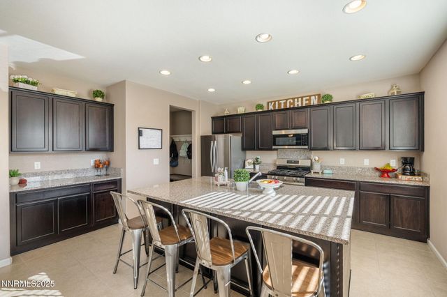 3090 Show Jumper Lane, Reno, NV 89521