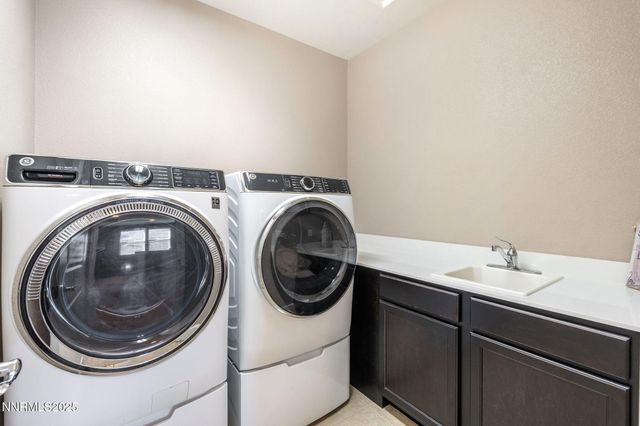 3090 Show Jumper Lane, Reno, NV 89521