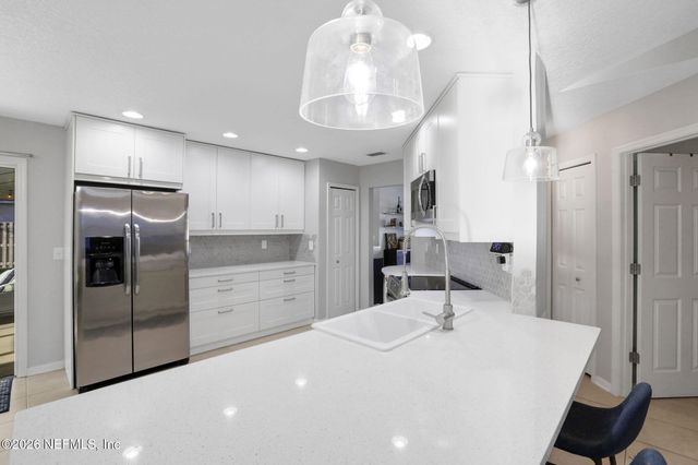 4720 YELLOW STAR Lane W, Jacksonville, FL 32224