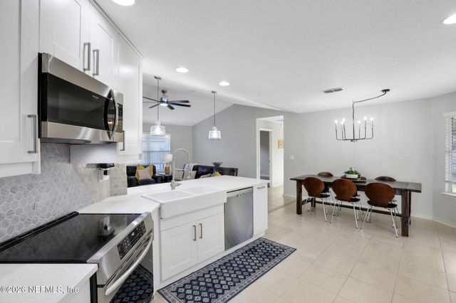 4720 YELLOW STAR Lane W, Jacksonville, FL 32224