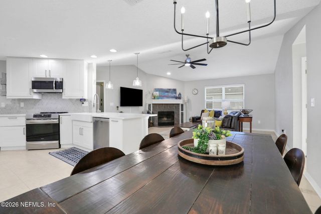 4720 YELLOW STAR Lane W, Jacksonville, FL 32224