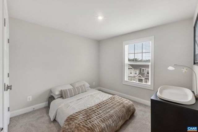1262 LACONIA LN, Charlottesville, VA 22911