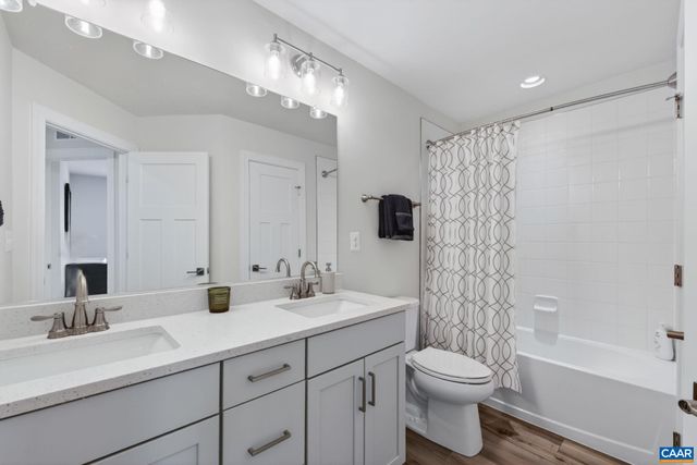 1262 LACONIA LN, Charlottesville, VA 22911