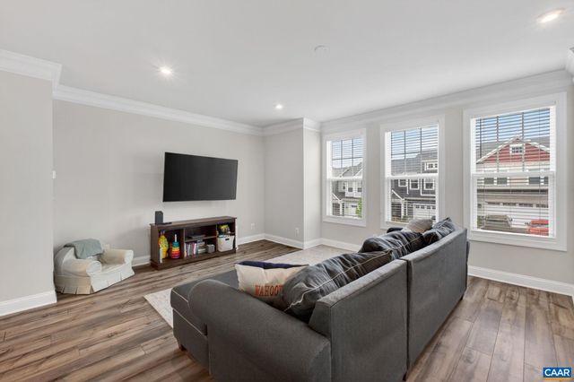 1262 LACONIA LN, Charlottesville, VA 22911