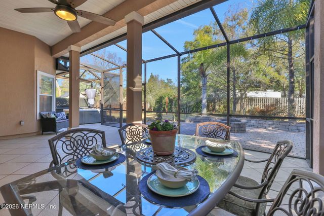 132 OAKWOOD PLANTATION Drive, Fleming Island, FL 32003