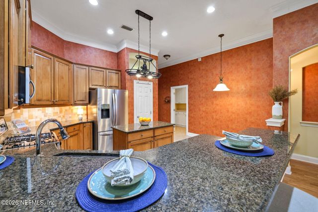 132 OAKWOOD PLANTATION Drive, Fleming Island, FL 32003