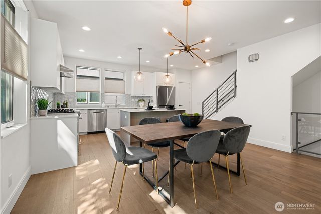 815 N 48th Street, Seattle, WA 98103