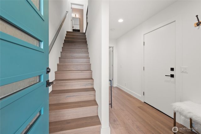 815 N 48th Street, Seattle, WA 98103