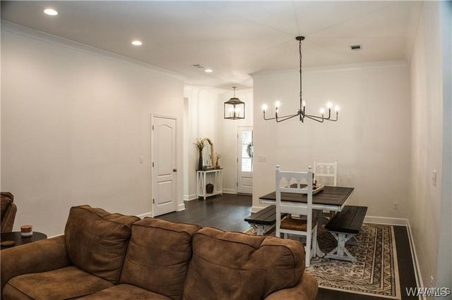 12604 WINDWORD POINTE, Northport, AL 35475